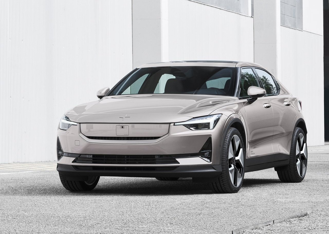 Polestar собирается продать в 2023 году 70 000 автомобилей. Правда, без  кроссовера