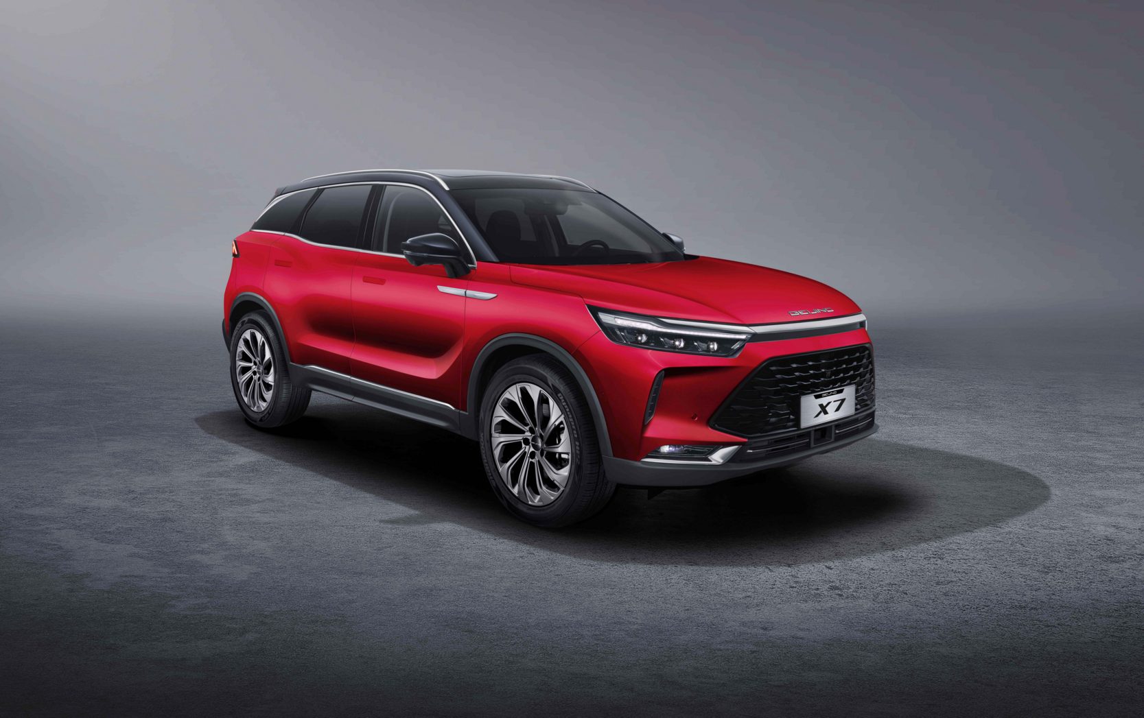 BAIC x7