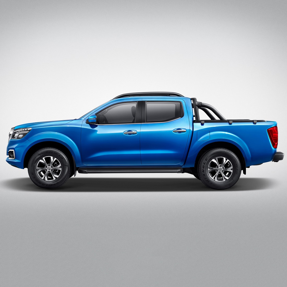 Toyota Hilux — каталог Автогода