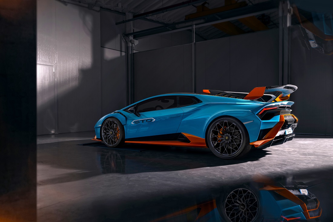 Lamborghini huracan sto фото