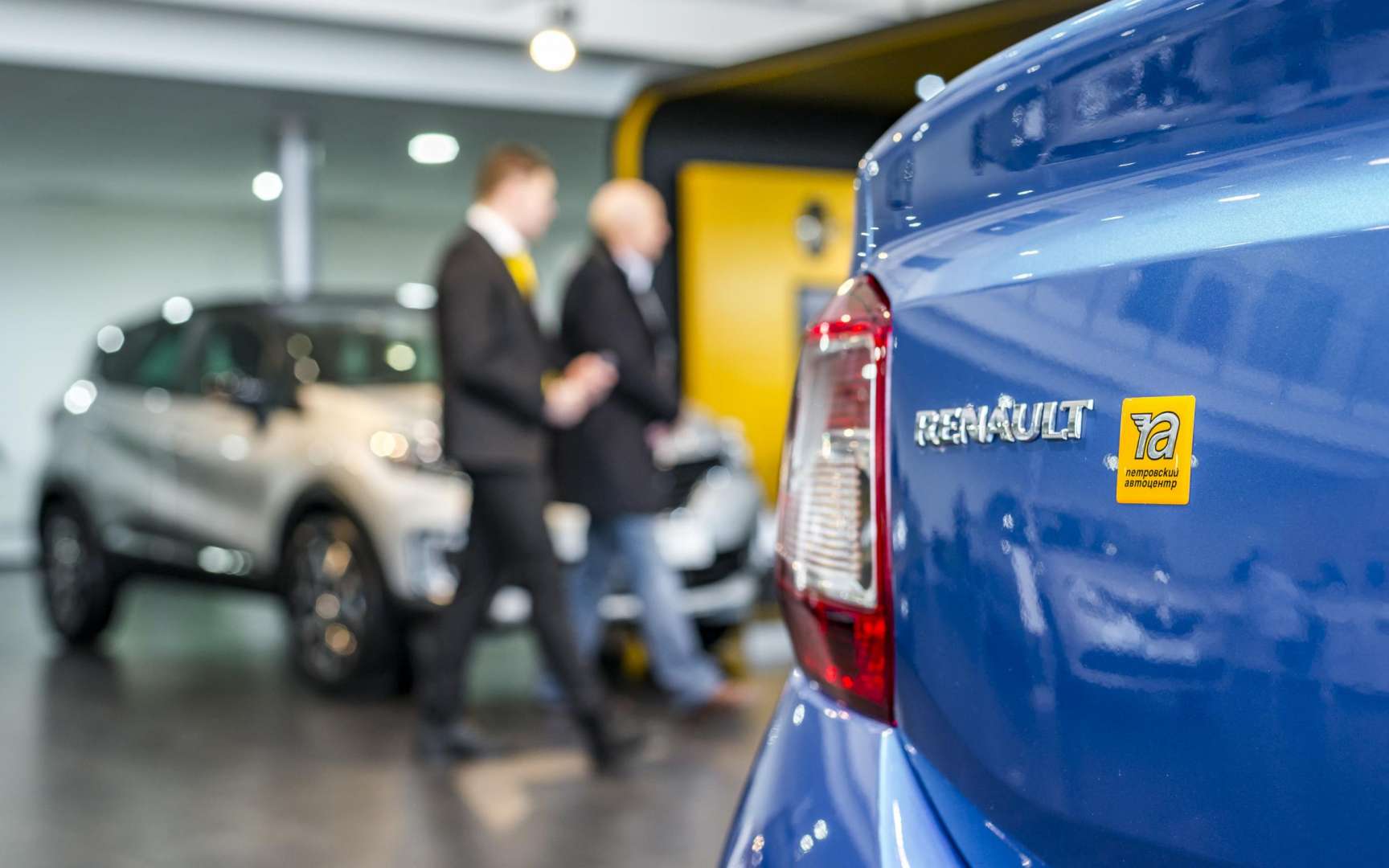 Дилеры Renault готовятся обратиться в суды и правительство