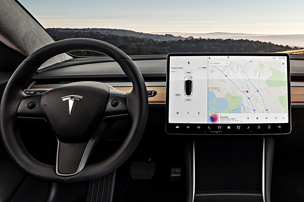 Tesla вводит навигацию по подписке