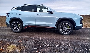 КРОССОВЕР JETOUR DASHING «ПОТЕРЯЛ» ДВЕ СТАРТОВЫЕ КОМПЛЕКТАЦИИ