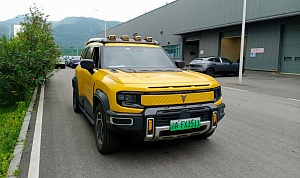 ЭКСПОРТ АВТОМОБИЛЕЙ ИЗ КИТАЯ В РОССИЮ УДВОИЛСЯ, ПРИ ЭТОМ РЕГИСТРАЦИИ «КИТАЙЦЕВ» ПАДАЮТ