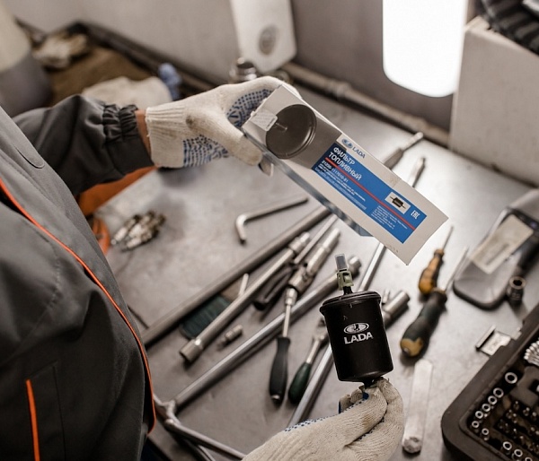 СКОЛЬКО МЫ ТРАТИМ НА ПОКУПКУ АВТОЗАПЧАСТЕЙ И ГДЕ ИХ ПРИОБРЕТАЕМ? ОТВЕЧАЕТ ЭКСПЕРТ