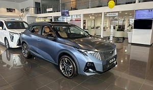 КЛИЕНТ ПОЧУВСТВОВАЛ ПРИБЛИЖЕНИЕ ПРАЗДНИКА. НА 52-Й НЕДЕЛЕ ЗАМЕТНО ВЫРОСЛИ ПРОДАЖИ МАШИН