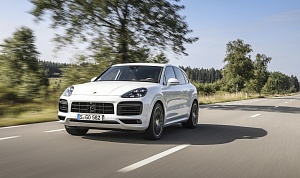 PORSCHE ПРЕДСТАВИЛ САМЫЙ МОЩНЫЙ CAYENNE