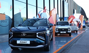 АВТОВАЗ ПОКАЗАЛ В ПЕТЕРБУРГЕ ОБНОВЛЕННУЮ ВЕРСИЮ NIVA LEGEND И ГОНОЧНУЮ ISKRA
