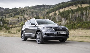 ŠKODA KAROQ В РОССИИ ПОЛУЧИЛА НОВЫЕ ДВИГАТЕЛИ