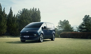 HYUNDAI ПРЕДСТАВЛЯЕТ МИНИВЭН STARIA
