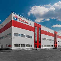 Впечатляющие факты о заводе TOTAL в России