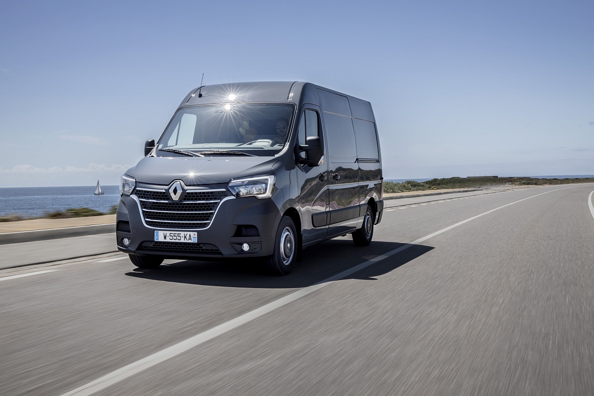 ОТКРЫЛИСЬ ЗАКАЗЫ НА НОВЫЙ RENAULT MASTER