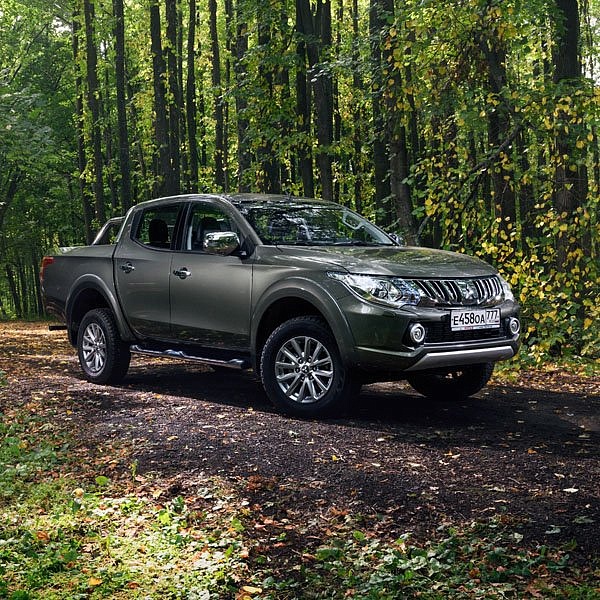 Mitsubishi L200. Князь грязи