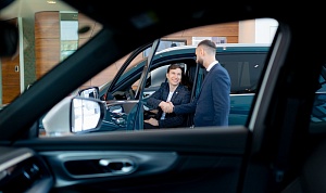 НА ДАННЫЙ МОМЕНТ В КРЕДИТ ПРОДАЕТСЯ 60% ВСЕХ НОВЫХ АВТОМОБИЛЕЙ В РОССИИ