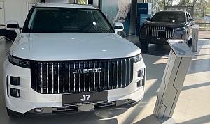 ОКТЯБРЬ 2025 ГОДА ПОСТАВИЛ РЕКОРД ПО ПРОДАЖАМ НОВЫХ АВТОМОБИЛЕЙ В РОССИИ