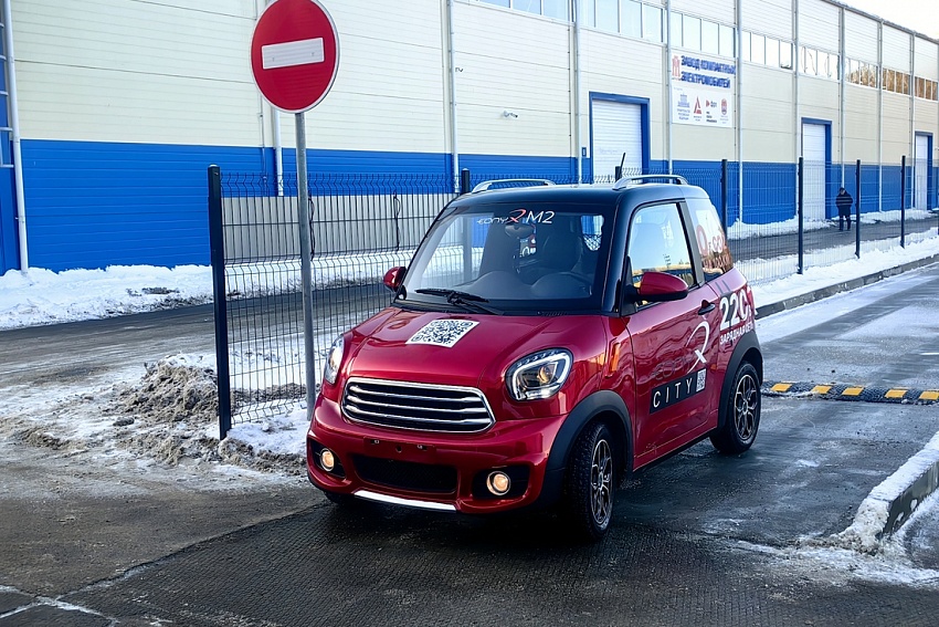 КАК В КАЛИНИНГРАДЕ ВЫПУСКАЮТ САМЫЕ МАЛЕНЬКИЕ И САМЫЕ ДОСТУПНЫЕ ЭЛЕКТРОКАРЫ В РОССИИ