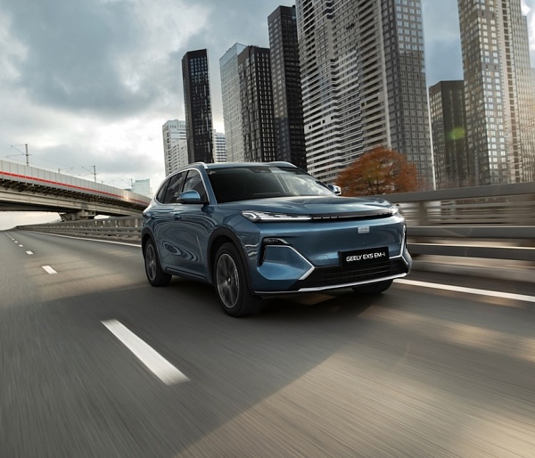 GEELY EX5 EM-I СТАЛ САМЫМ ПОПУЛЯРНЫМ ГИБРИДОМ В ЯНВАРЕ 2026 ГОДА
