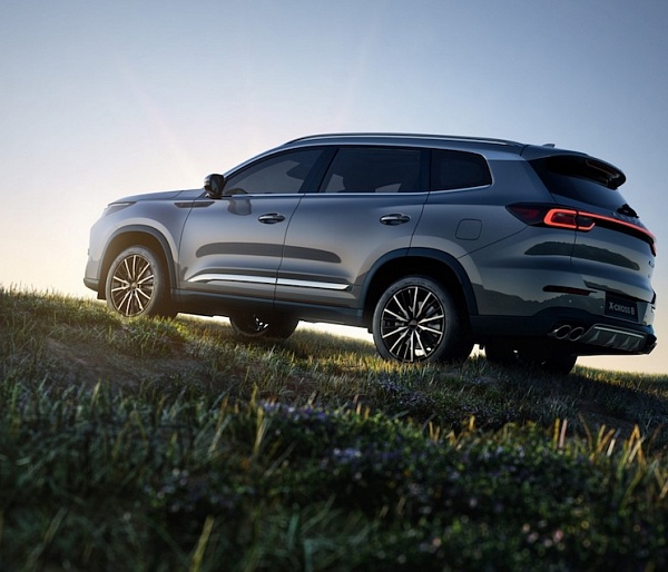 ВСЕДОРОЖНИК XCITE X-CROSS 8 ВНОВЬ СТАЛ ДОРОЖЕ