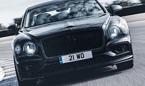 BENTLEY ПРЕДСТАВЛЯЕТ СЕДАН FLYING SPUR