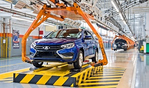 «КАПИТАН ОЧЕВИДНОСТЬ»: АВТОМОБИЛИ VESTA И LARGUS НАЧАЛИ ОКРАШИВАТЬ В НОВЫЙ ЦВЕТ