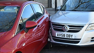 С ВИНОВНИКОВ ДТП БУДУТ АКТИВНЕЕ ВЗЫСКИВАТЬ УБЫТКИ ПО ОСАГО