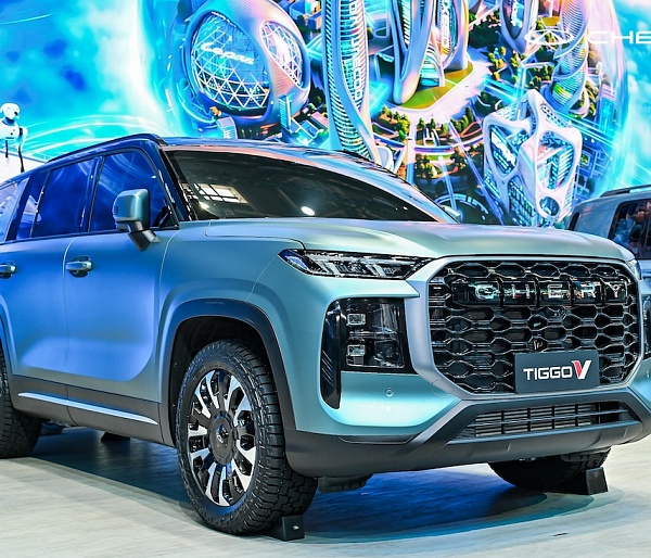 НОВИНКИ ИЗВЕСТНЫХ НАМ АВТОКОМПАНИЙ НА АВТОШОУ В ПЕКИНЕ. КАЖДАЯ УДИВЛЯЕТ ПО-СВОЕМУ