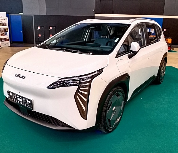 В 2026 ГОДУ В РОССИИ ДОЛЖНО БЫТЬ РЕАЛИЗОВАНО НЕ МЕНЕЕ 3000 ЭЛЕКТРОМОБИЛЕЙ UMO 5