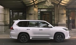 ОБЪЯВЛЕН СТАРТ ПРОДАЖ LEXUS LX 570 BLACK VISION