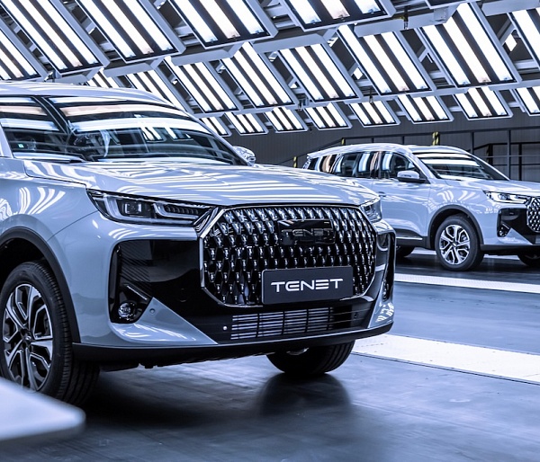 С КОНВЕЙЕРА КАЛУЖСКОГО ЗАВОДА СОШЕЛ 30-ТЫСЯЧНЫЙ АВТОМОБИЛЬ БРЕНДА TENET