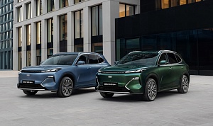 В ТЕЧЕНИЕ ПОСЛЕДНИХ ТРЕХ МЕСЯЦЕВ В РОССИИ АКТИВНЕЕ ДРУГИХ ПРОДАВАЛСЯ ГИБРИД GEELY EX5 EM-I