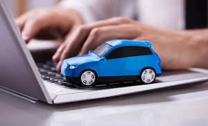 ОНЛАЙН-ПРОДАЖИ АВТОМОБИЛЕЙ: КАК КУПИТЬ И НЕ ПРОГАДАТЬ?