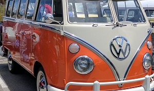 VOLKSWAGEN BULLI ПРАЗДНУЕТ 70-ЛЕТНИЙ ЮБИЛЕЙ