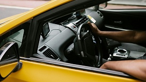 МИНПРОМТОРГ ДОПОЛНИЛ СПИСОК МАШИН, РАЗРЕШЕННЫХ ДЛЯ ТАКСИ