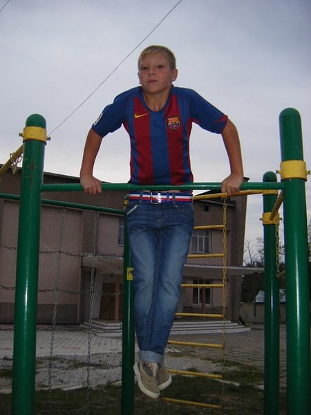 0a475e2820405bc15dc446dd868810af.jpg